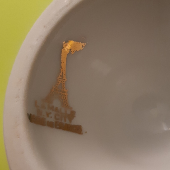 Lamalle NY City Porcelain| Made in France| 9/10 - Picture 5 of 13